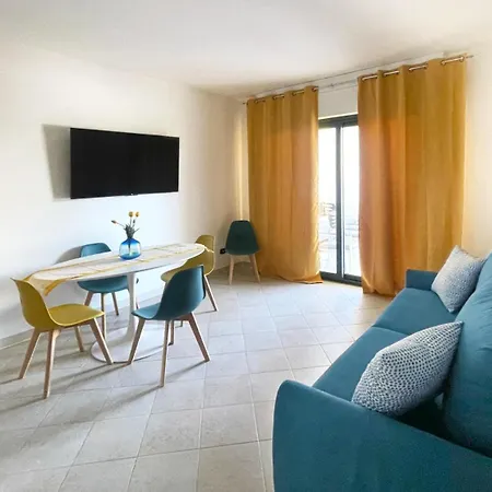 شقة Cocteau House *
